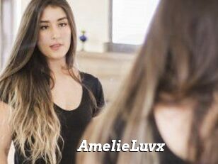 Amelie_Luvx