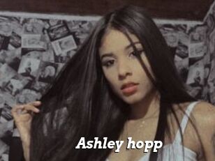 Ashley_hopp