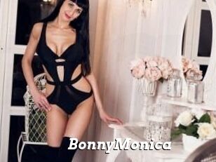 Bonny_Monica