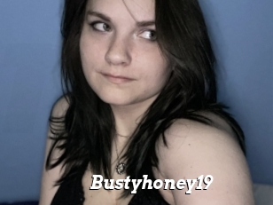 Bustyhoney19