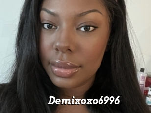 Demixoxo6996