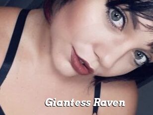 Giantess_Raven