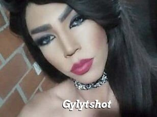 Gyly_ts_hot