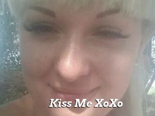 Kiss_Me_XoXo