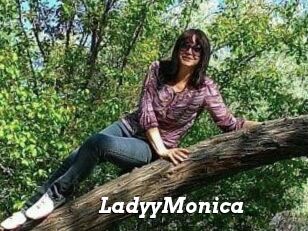 LadyyMonica