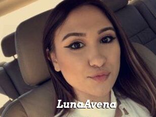 Luna_Avena