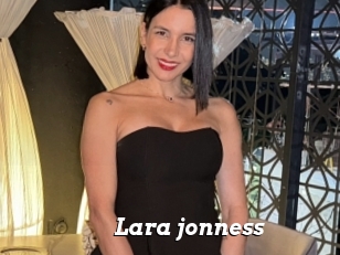 Lara_jonness