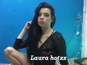 Laura_hotxx
