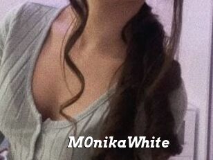 M0nikaWhite