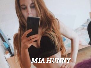 MIA_HUNNY