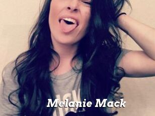 Melanie_Mack