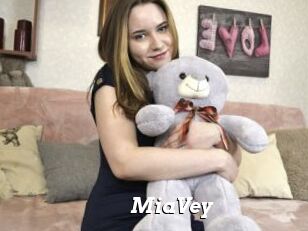 MiaVey