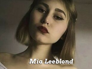 Mia_Leeblond