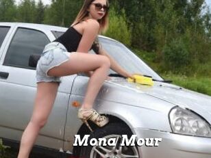 Mona_Mour