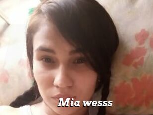 Mia_wesss