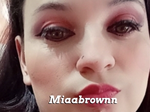 Miaabrownn