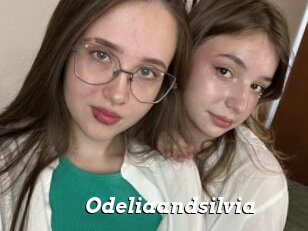 Odeliaandsilvia