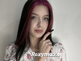 Roxymaxx