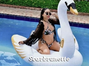 Scarbrunette