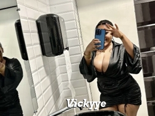 Vickyye