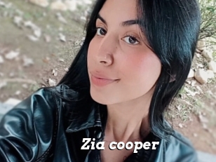 Zia_cooper