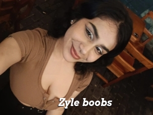 Zyle_boobs